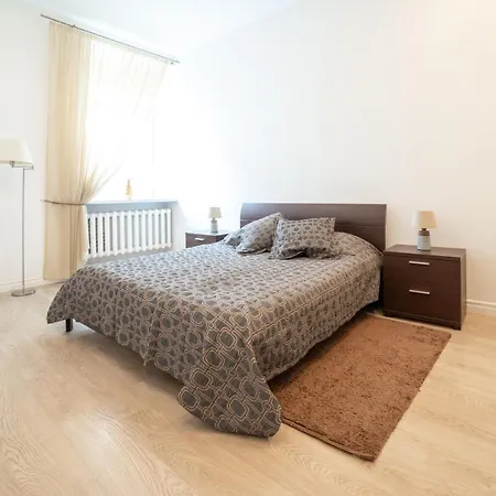 Apartament In *